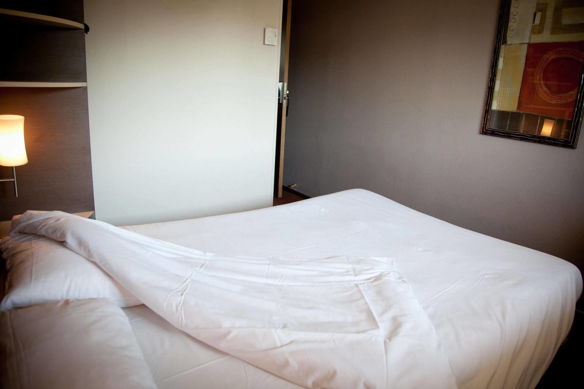 B&B Hotel Pau Zenith מראה חיצוני תמונה